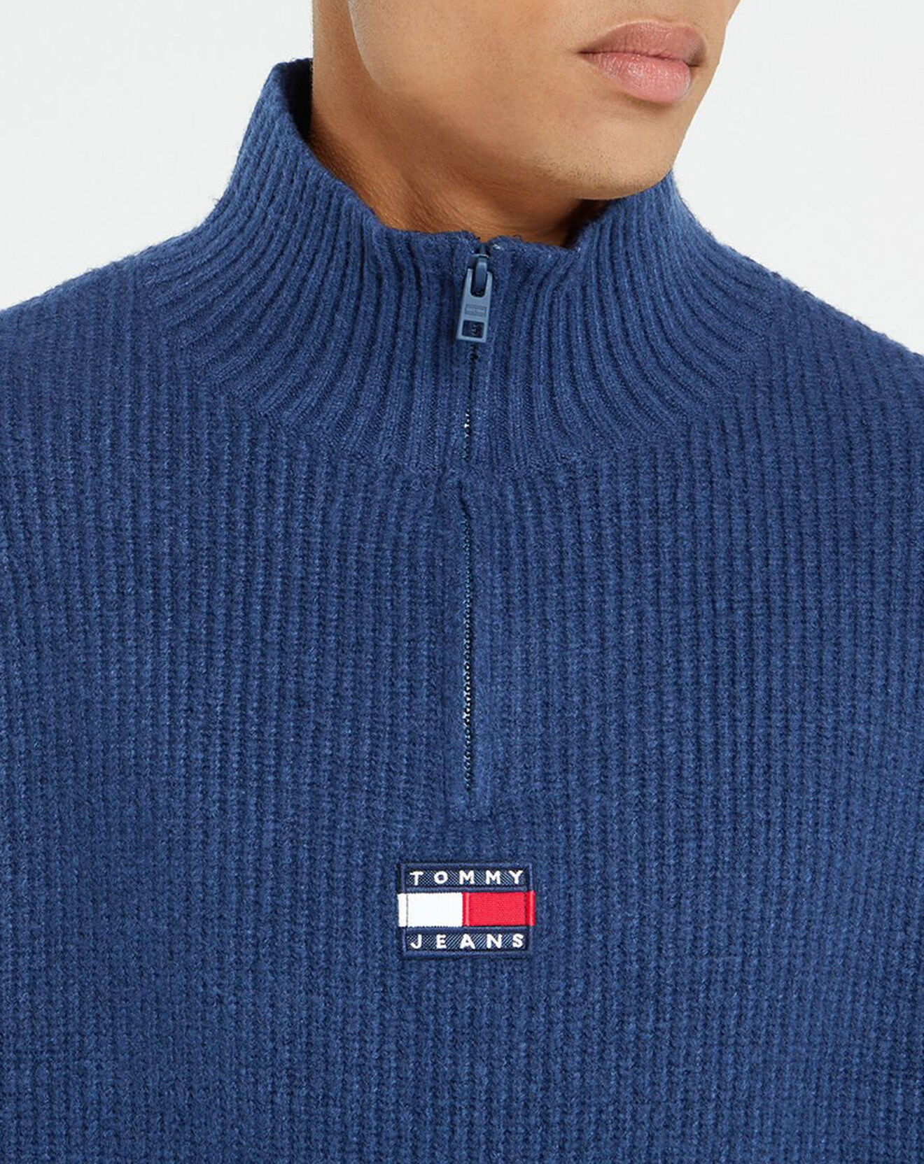 Tommy Jeans Pull col camionneur Badge bleu marine