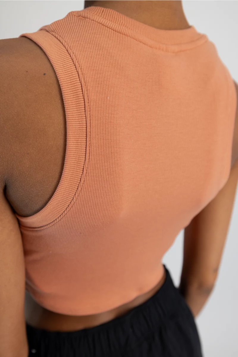 Nike Sportswear Essential Chill Knit Cropped Damen Top