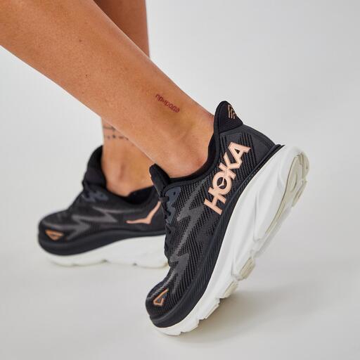 Hoka Clifton 9