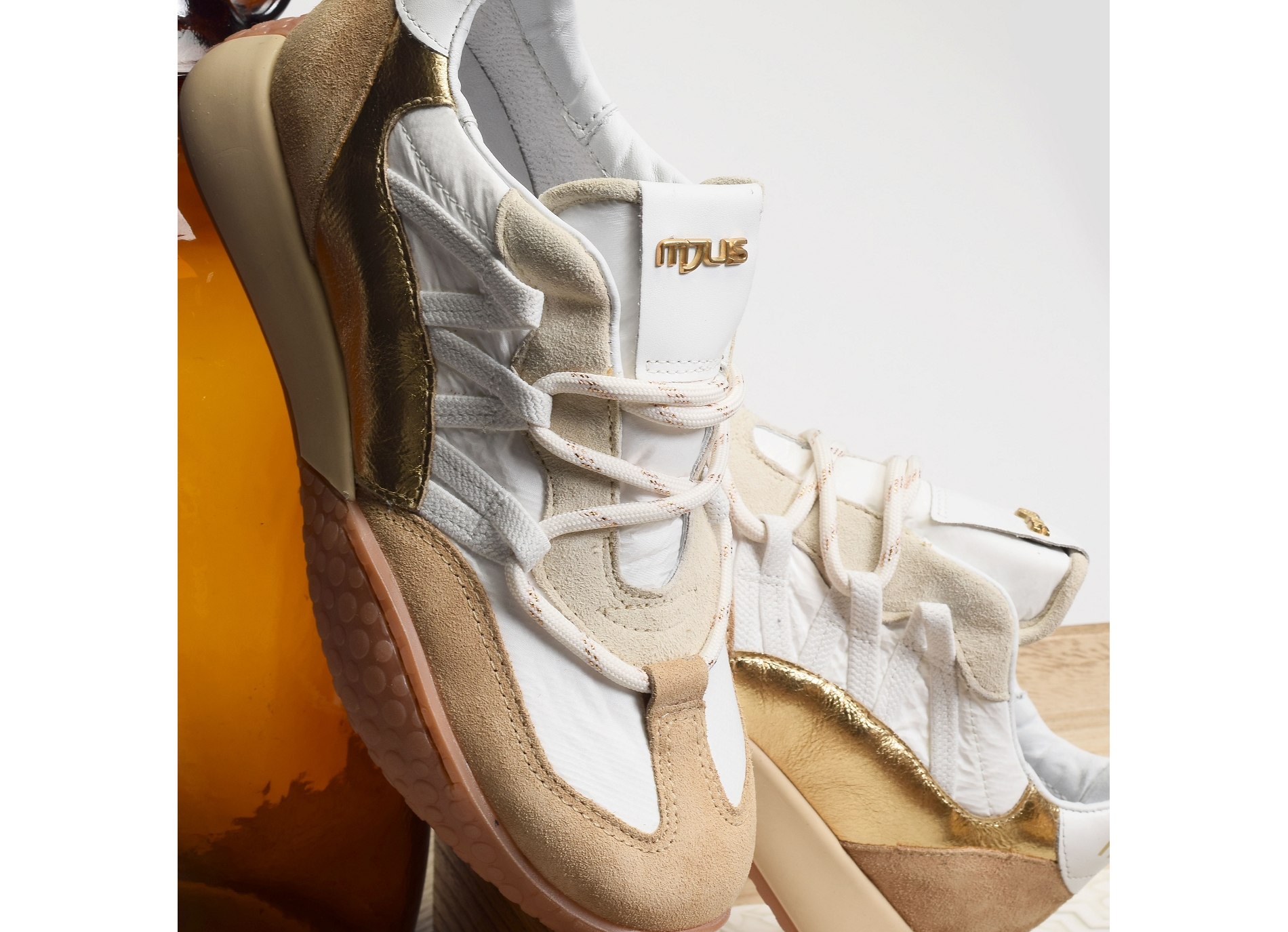 T95104 blanc beige