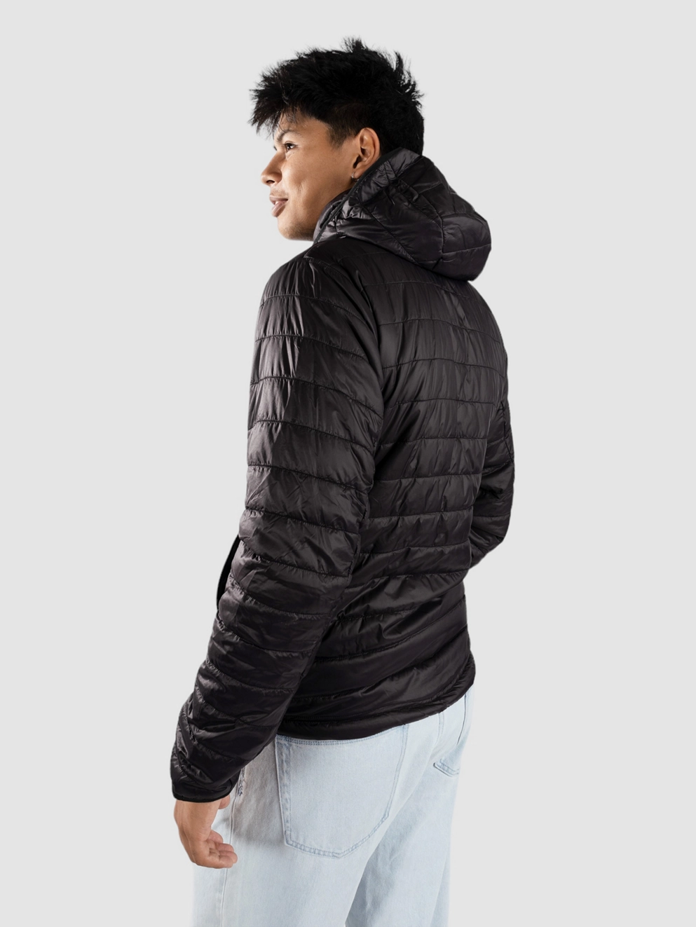 Blue Tomato Thin Puff Jacket black