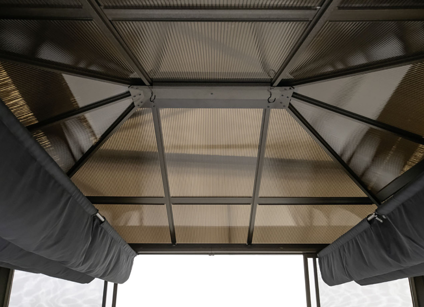 SOJAG Aluminium Pavillon Castel in edlem Bronzeton