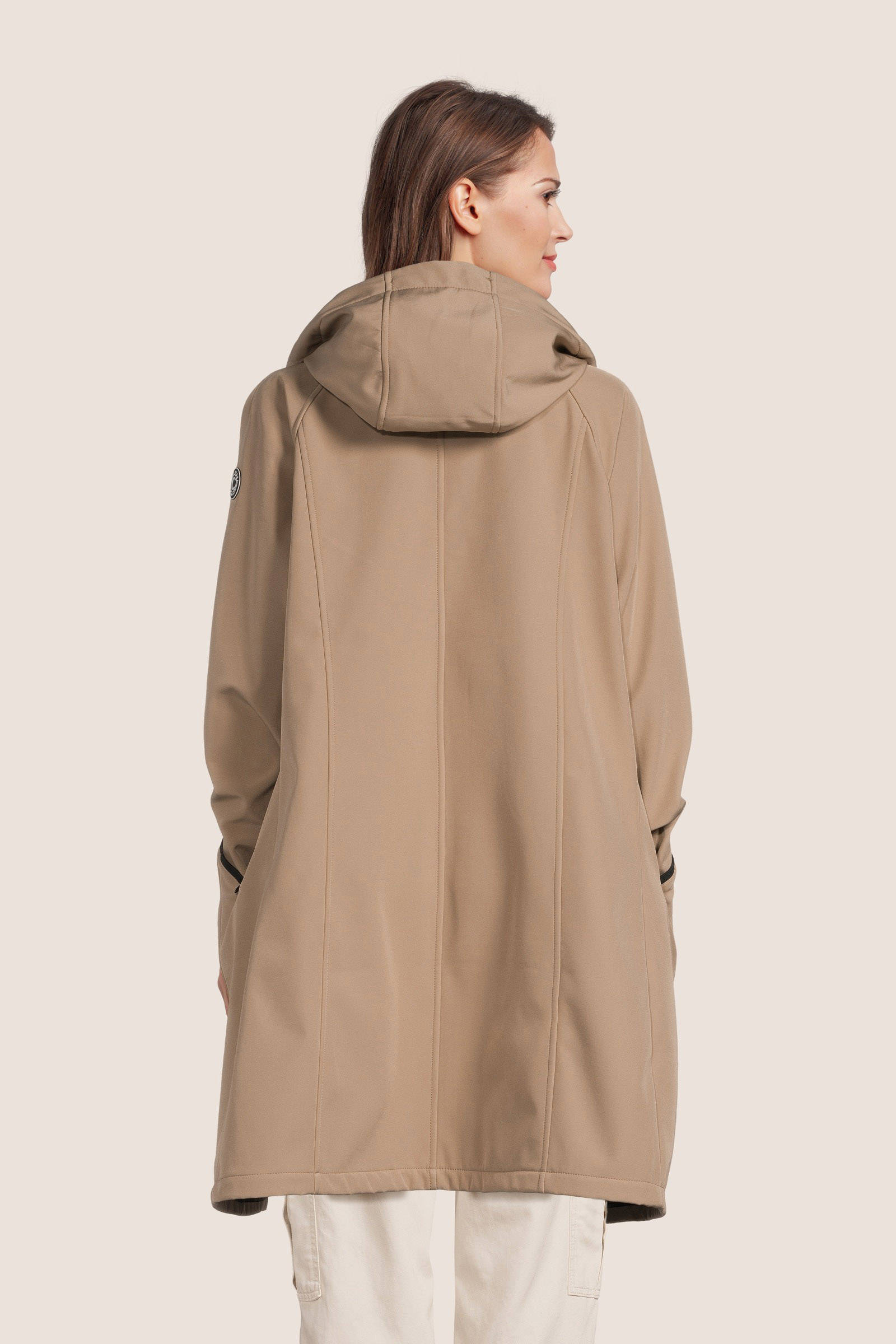 Cars regenjas beige