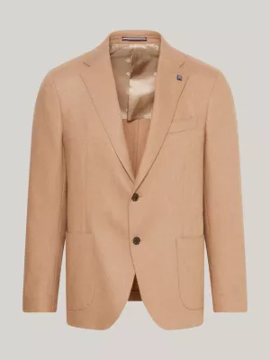 Blazer de flanela com abotoamento simples e corte slim.