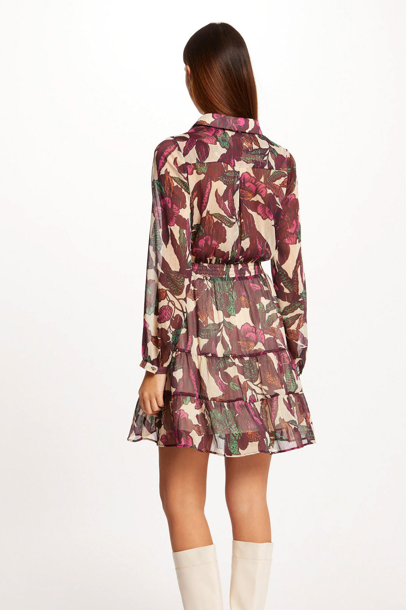 Vestido evasê com estampa floral - Multicolorido