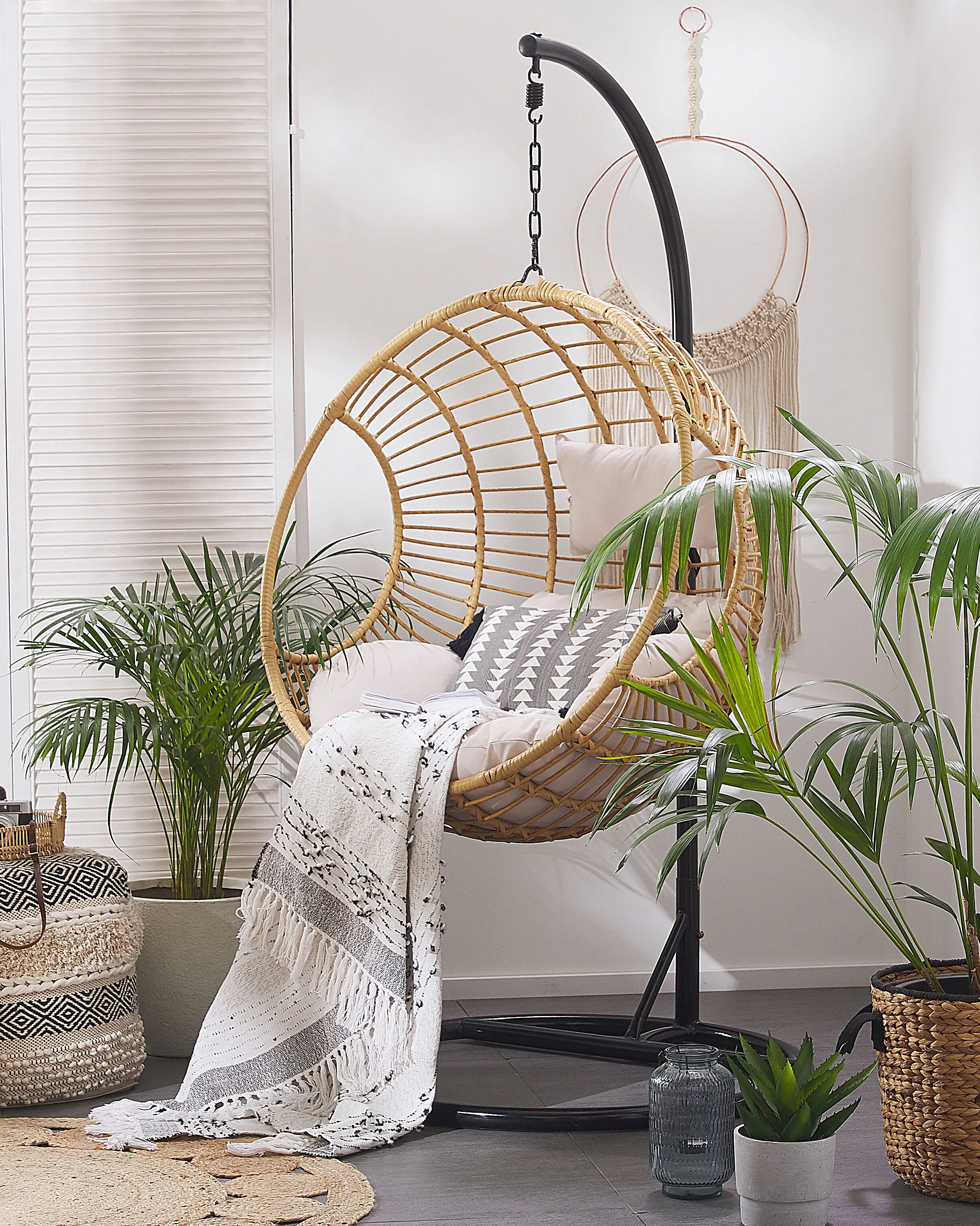 Hangstoel met standaard ASPIO PE rotan Natuurlijk