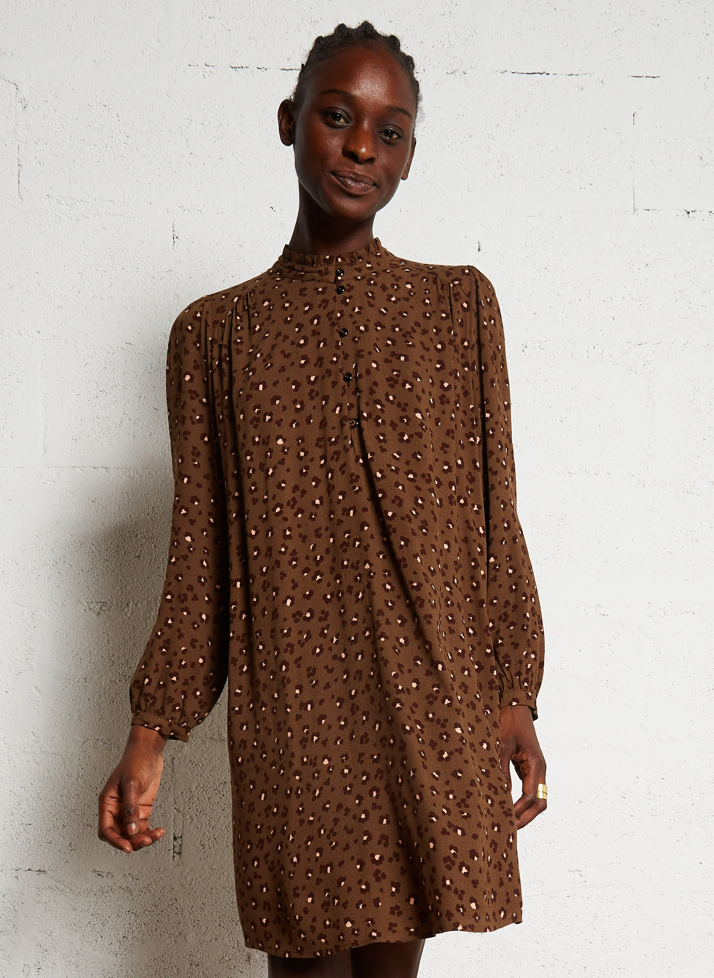SOLENE - Robe courte col rond imprimée | Kaki