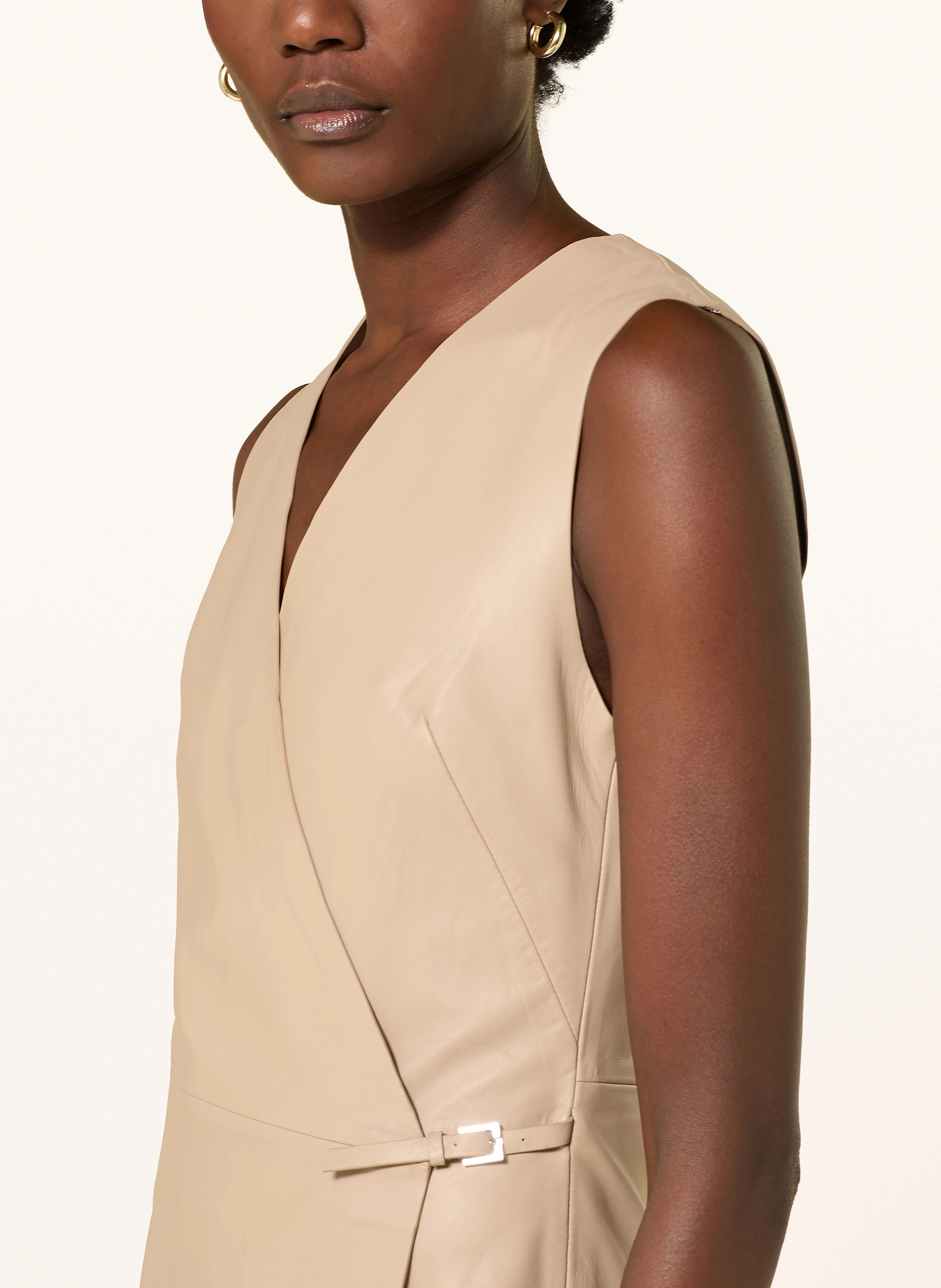 BOSS Lederkleid SYESHA in Wickeloptik