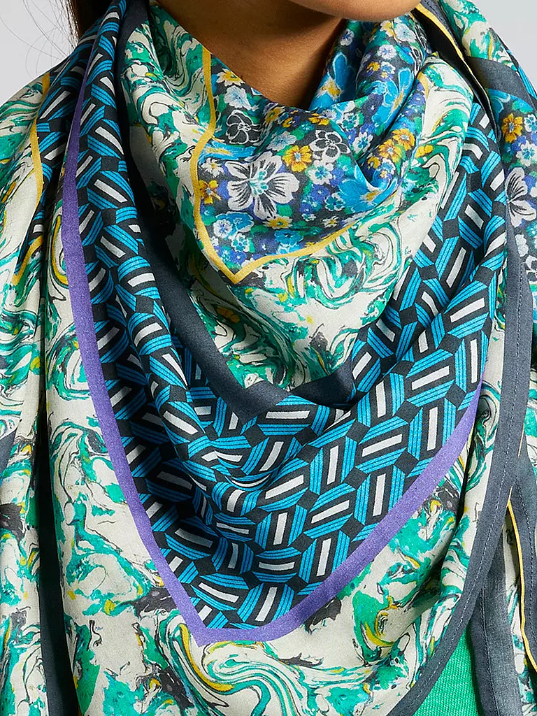 RICH & ROYAL Tuch blau