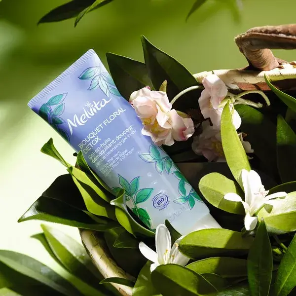 Gel de Limpeza Detox Melvita Floral Bouquet, Gel de Limpeza Suave e Orgânico, 150ml