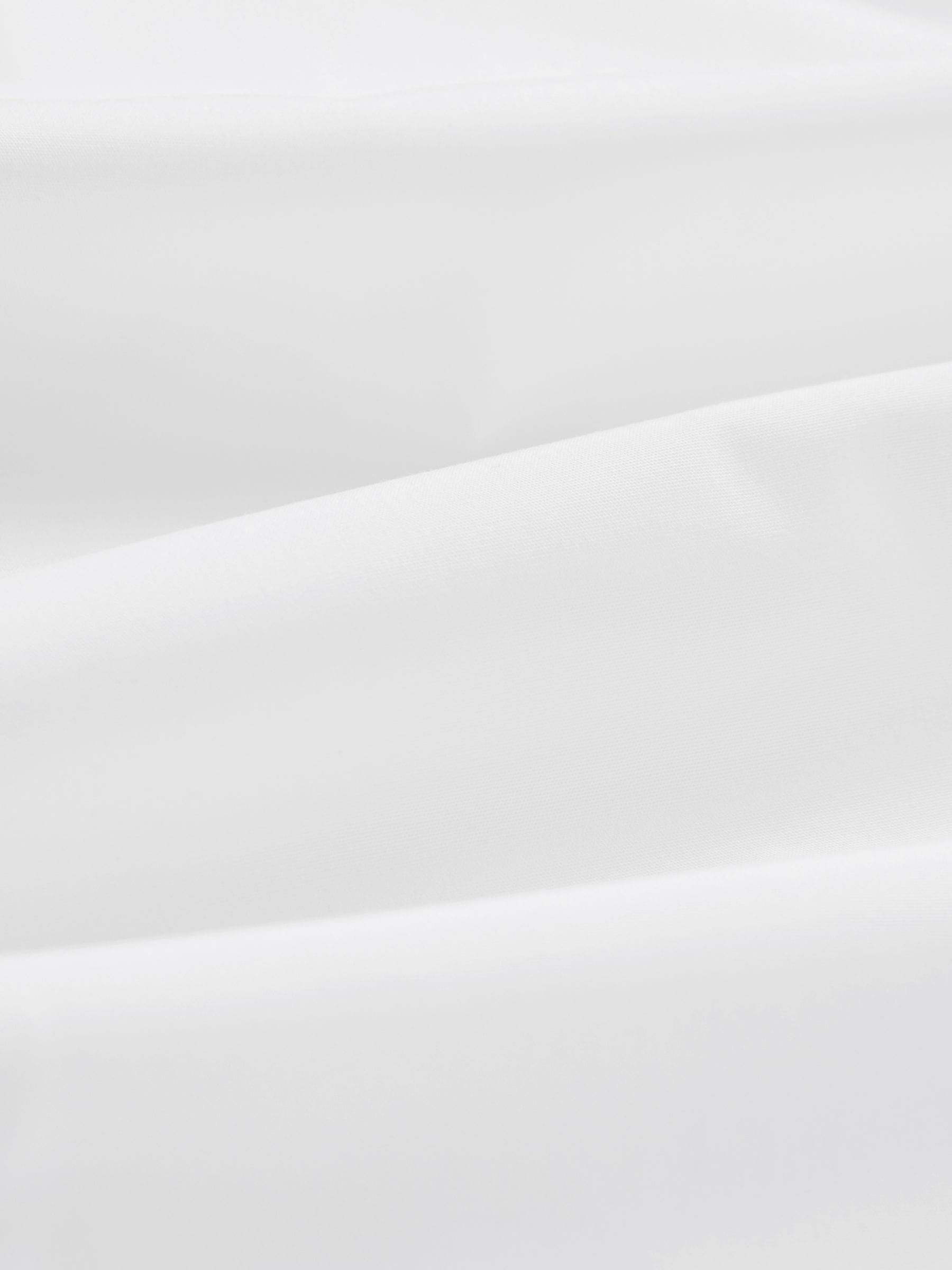Wit - Verpakking van 4 onderhoudsvriendelijke slim fit smart overhemden met enkele manchetten