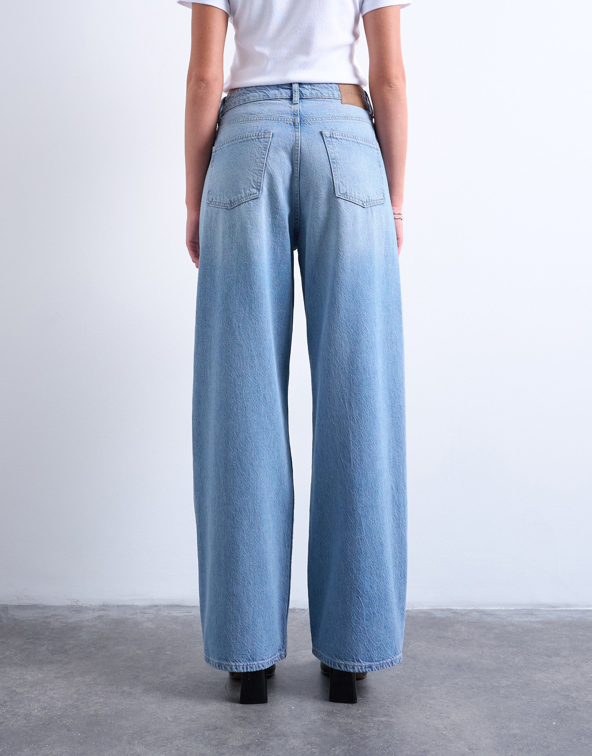 TSCOLUMN Mid rise Straight fit Jeans