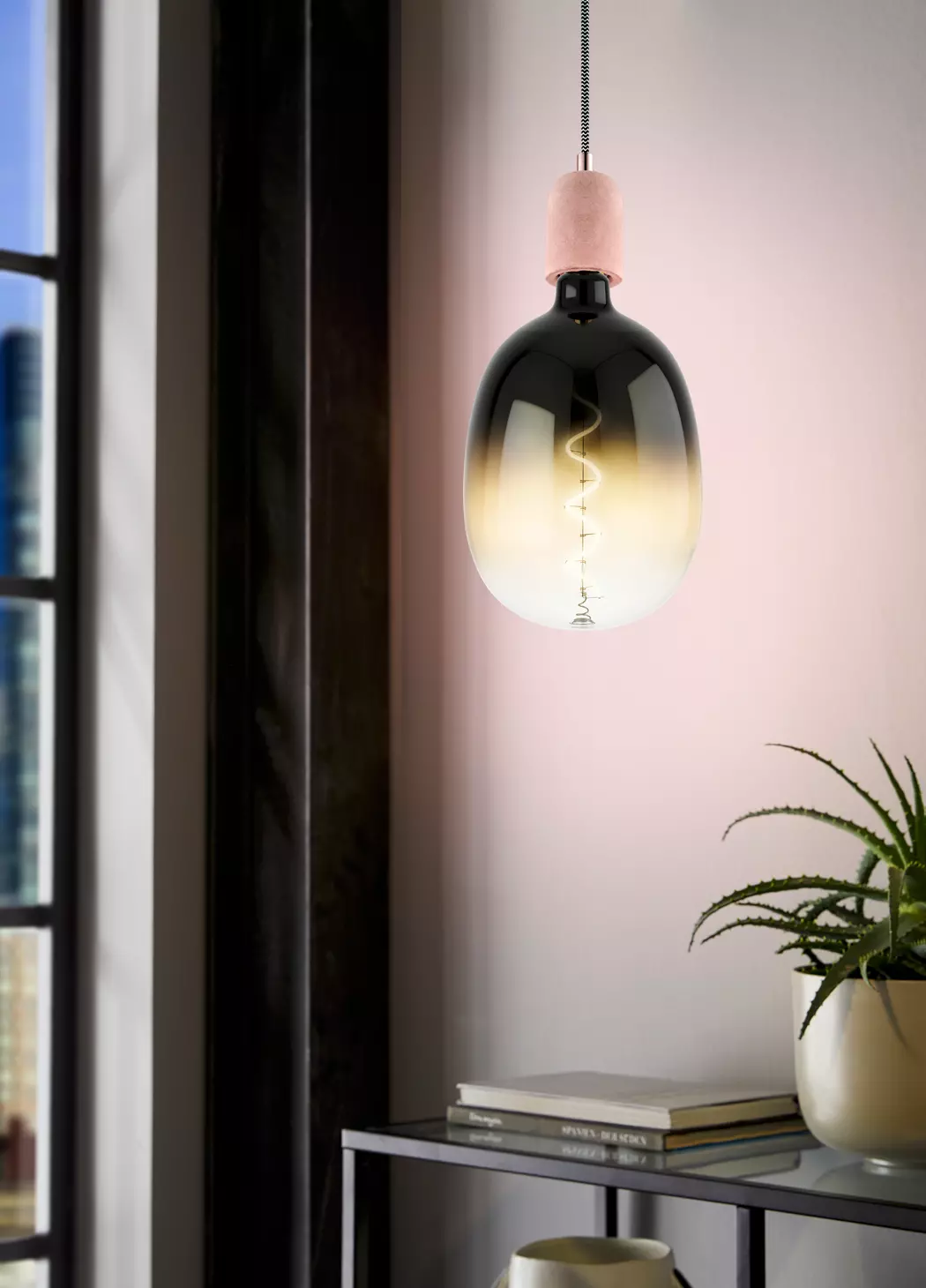 LED - Dekoleuchtmittel E27 / 4 Watt