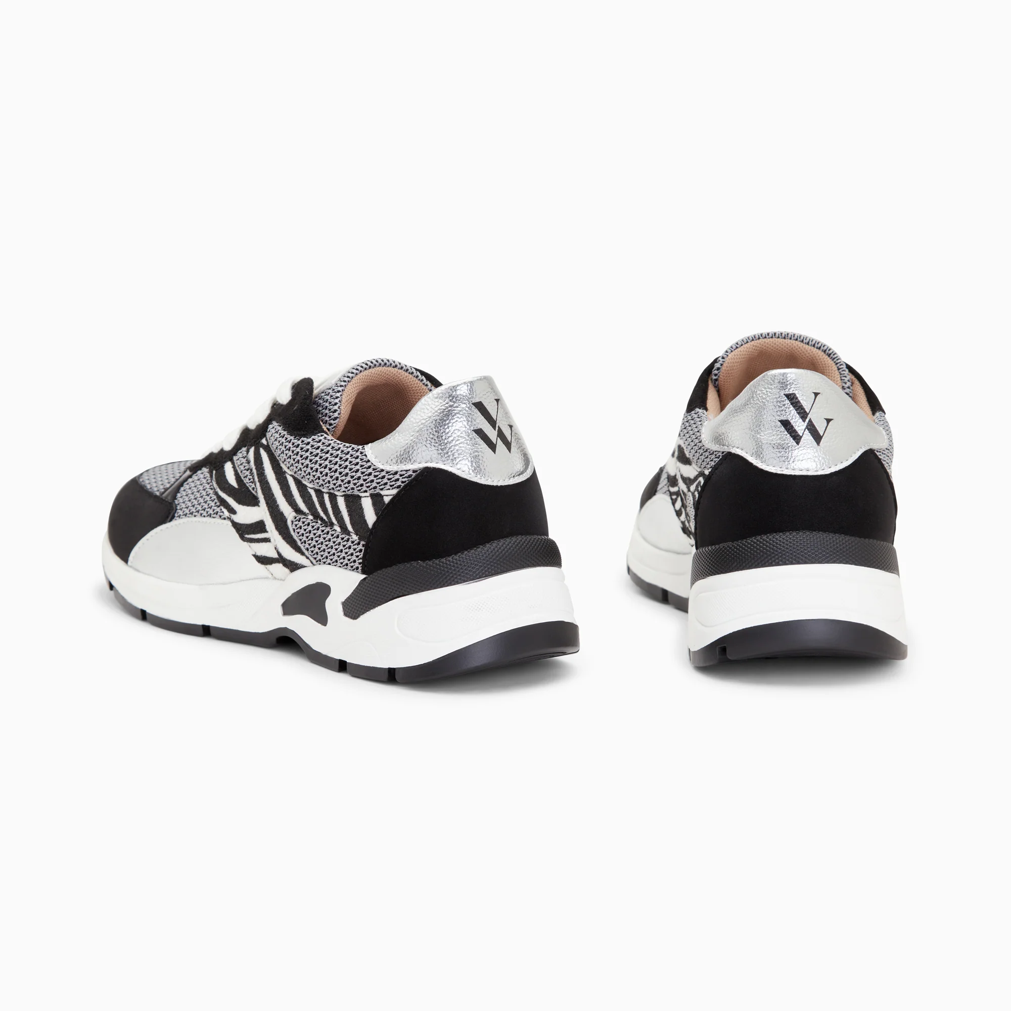 Sneakers-Baskets Montorgueil noir et zèbre à lacets