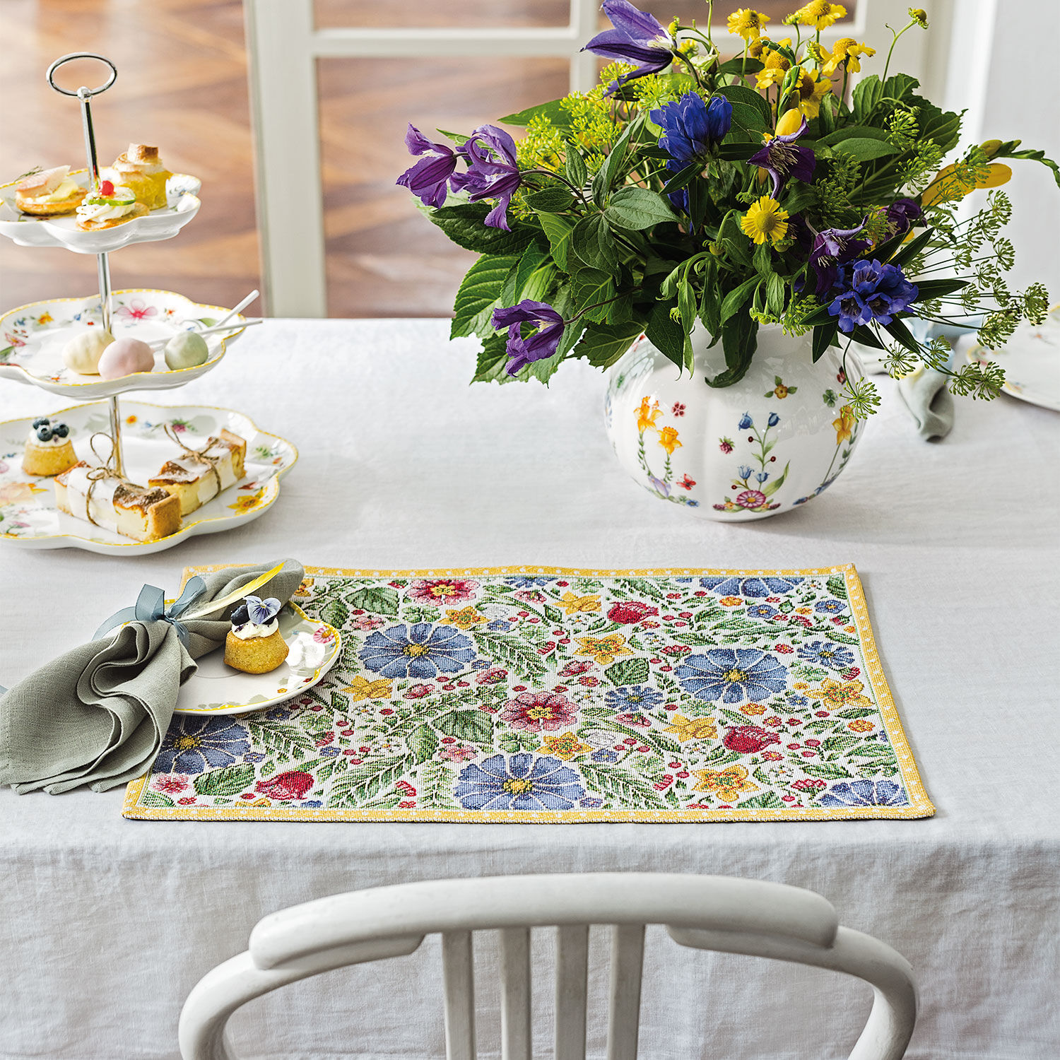 Spring Awakening Placemat Yellow, 18.9'' x 12.6'' x 0.1''