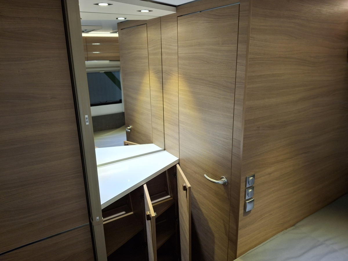Adria Adora 462 UP 2020 caravan