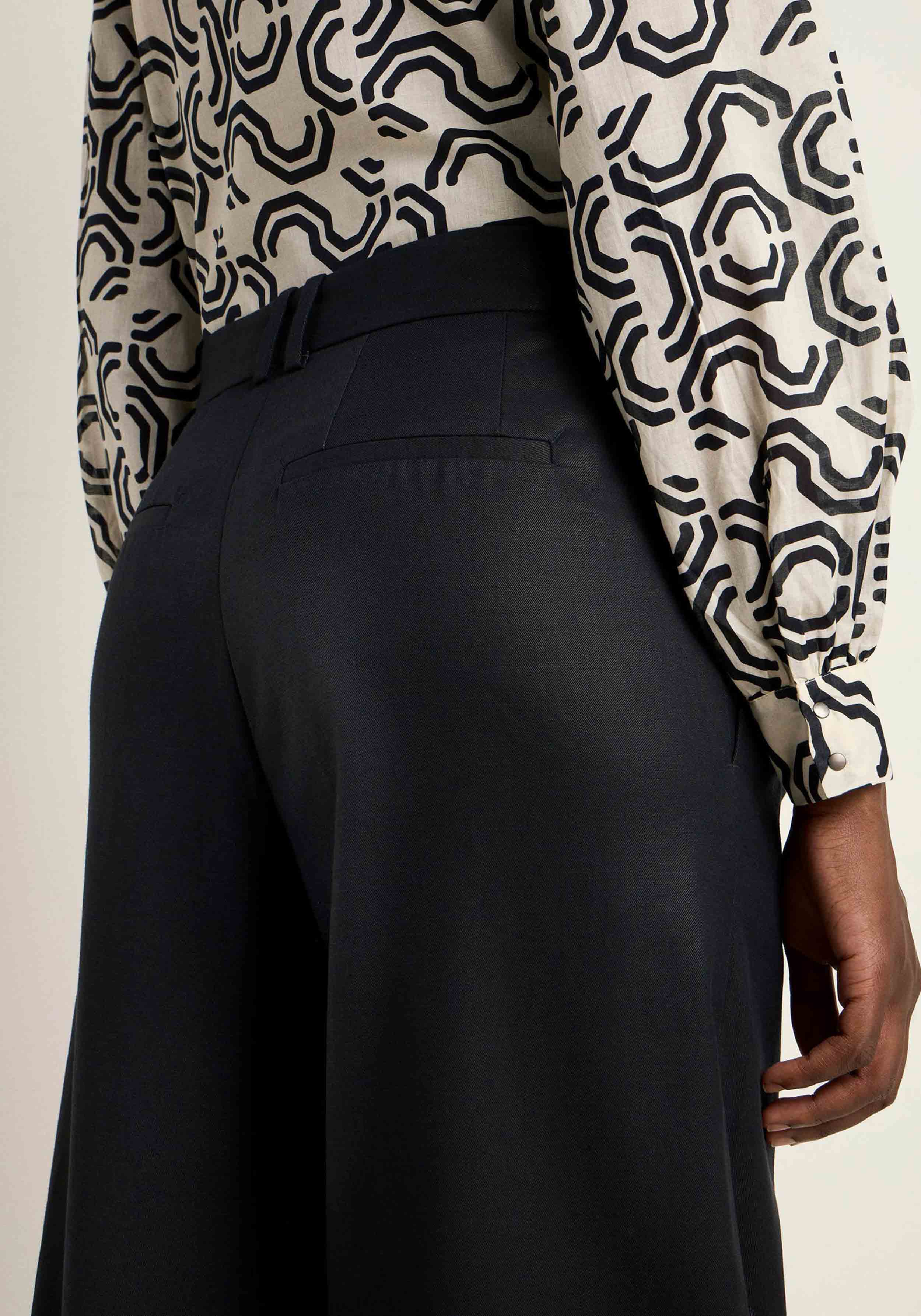 Lanius Marlenehose Black