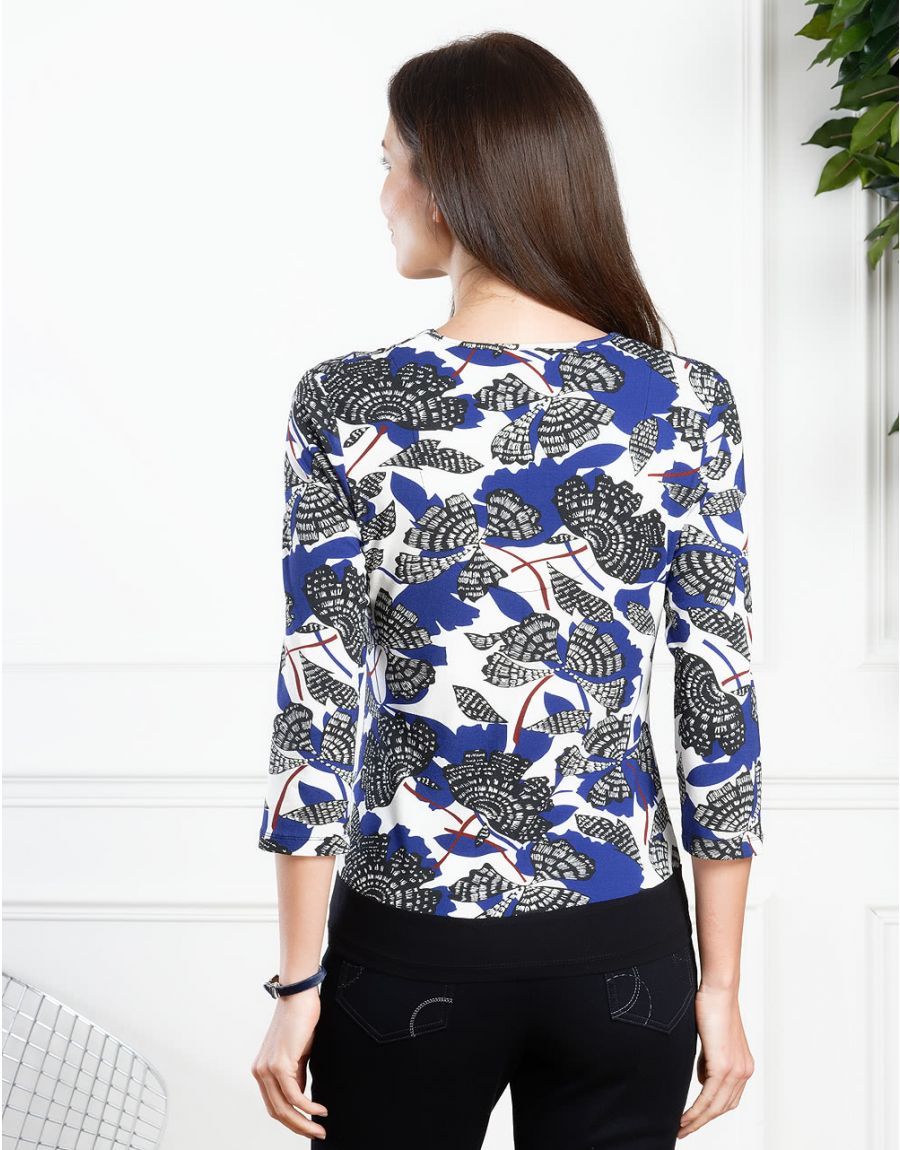 Top fluide blanc et bleu