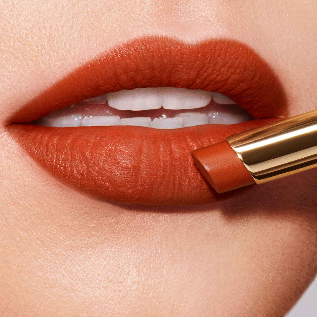 Estée Lauder Pure Color Explicit Slick Matte Lipstick