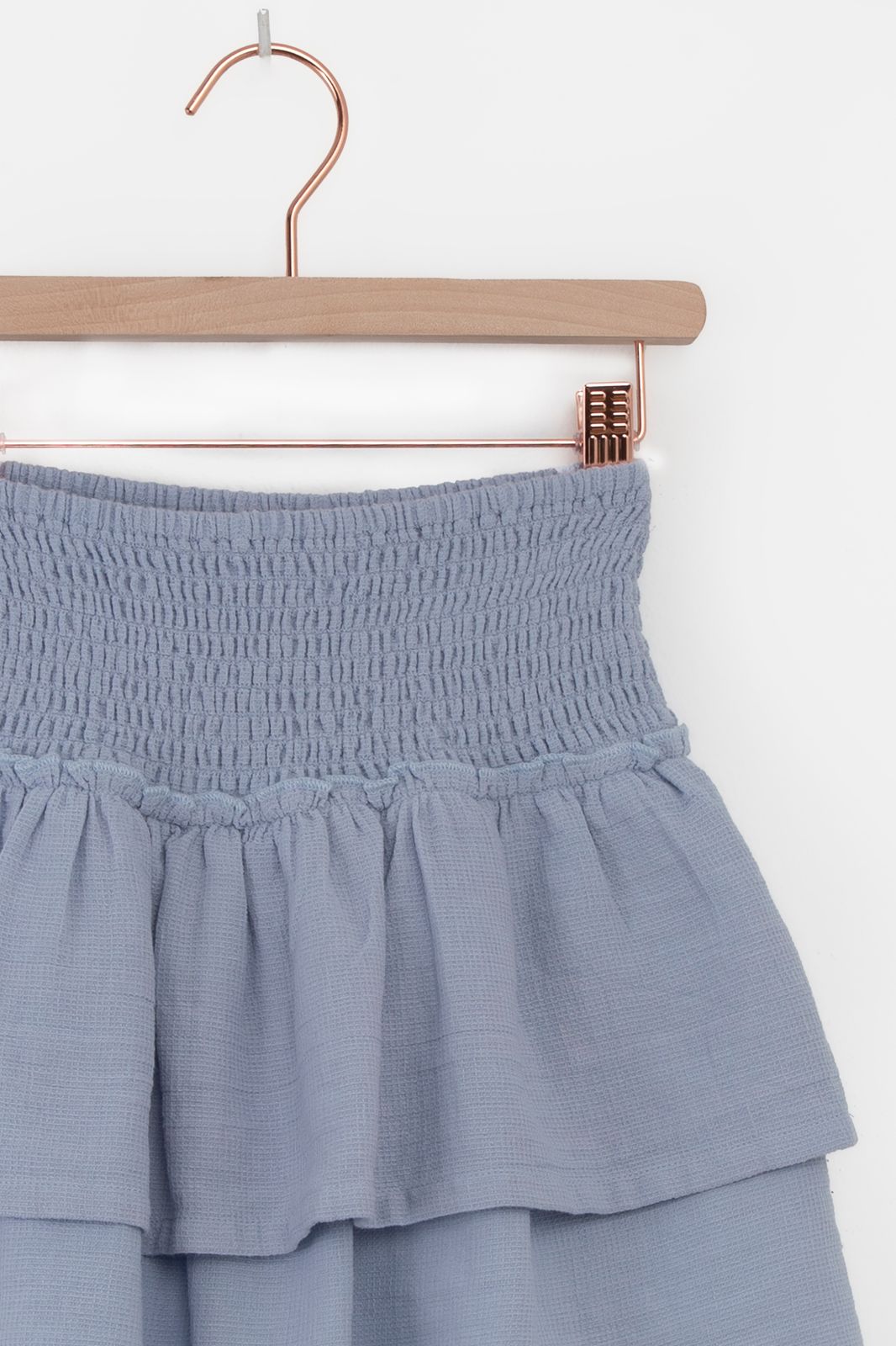 Blauw ruffle rok met geborduurde details