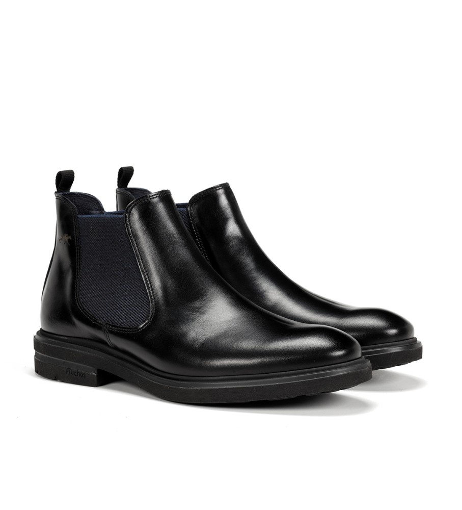 Botas de cano curto Fluchos em couro belga preto