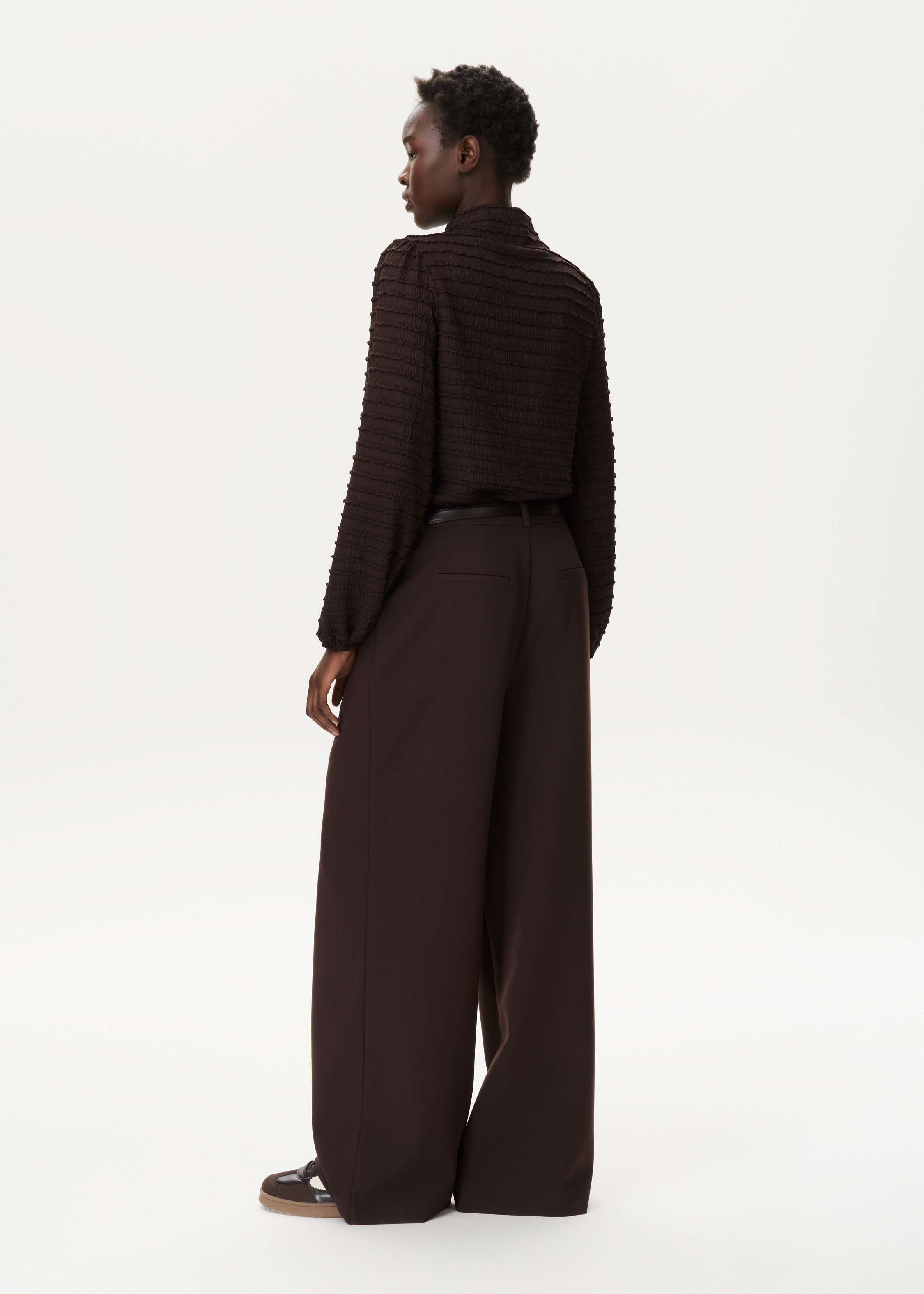 Top met ruffle structuur