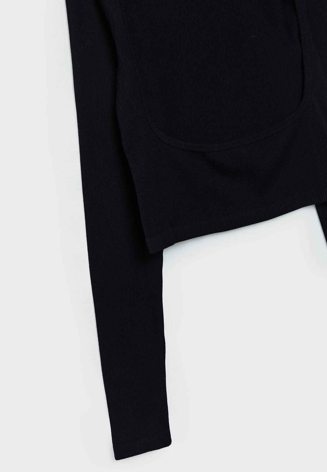 Camiseta sem costura com decote nas costas