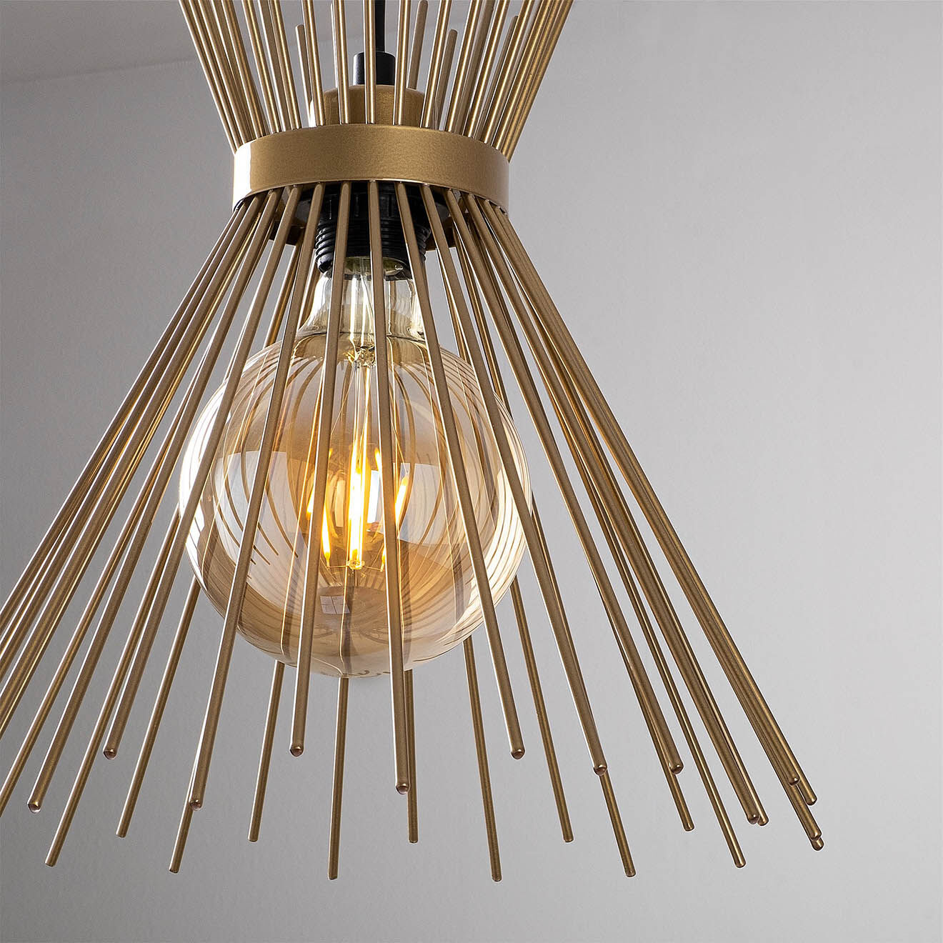 Sheen Suspension Kirpi noire - 34x131 cm