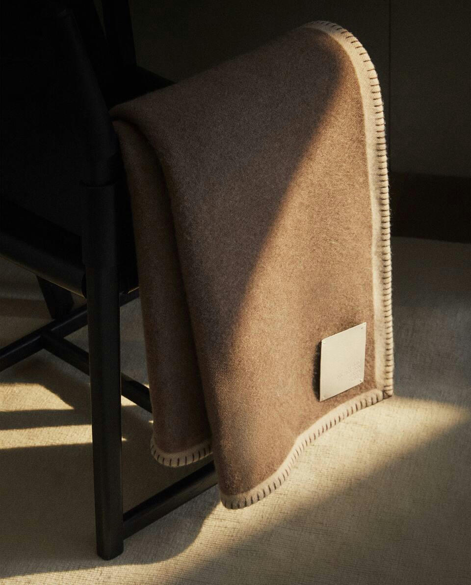 Manta de lã e cashmere X Studio Nicholson