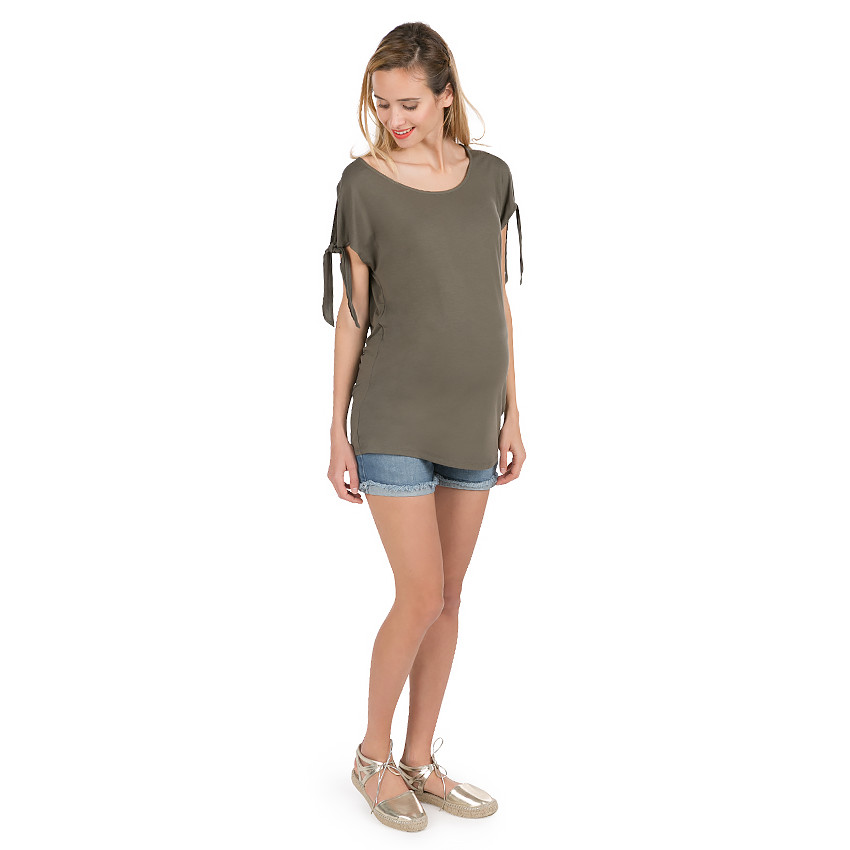 Short de grossesse en jean avec franges