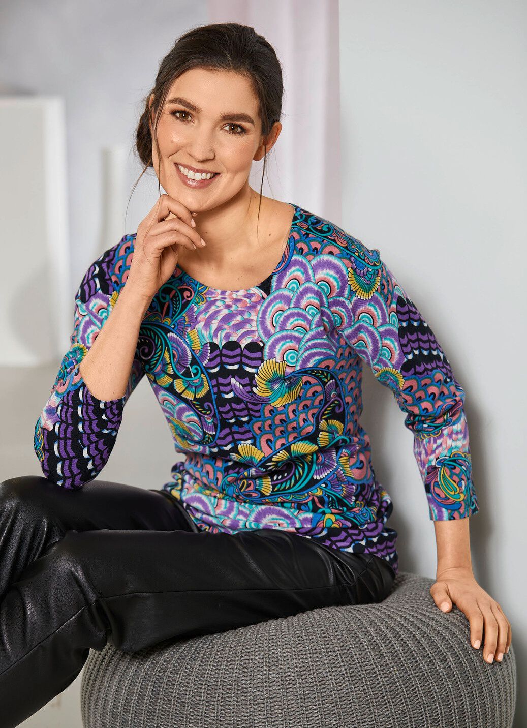 Pullover in Feinstrick
