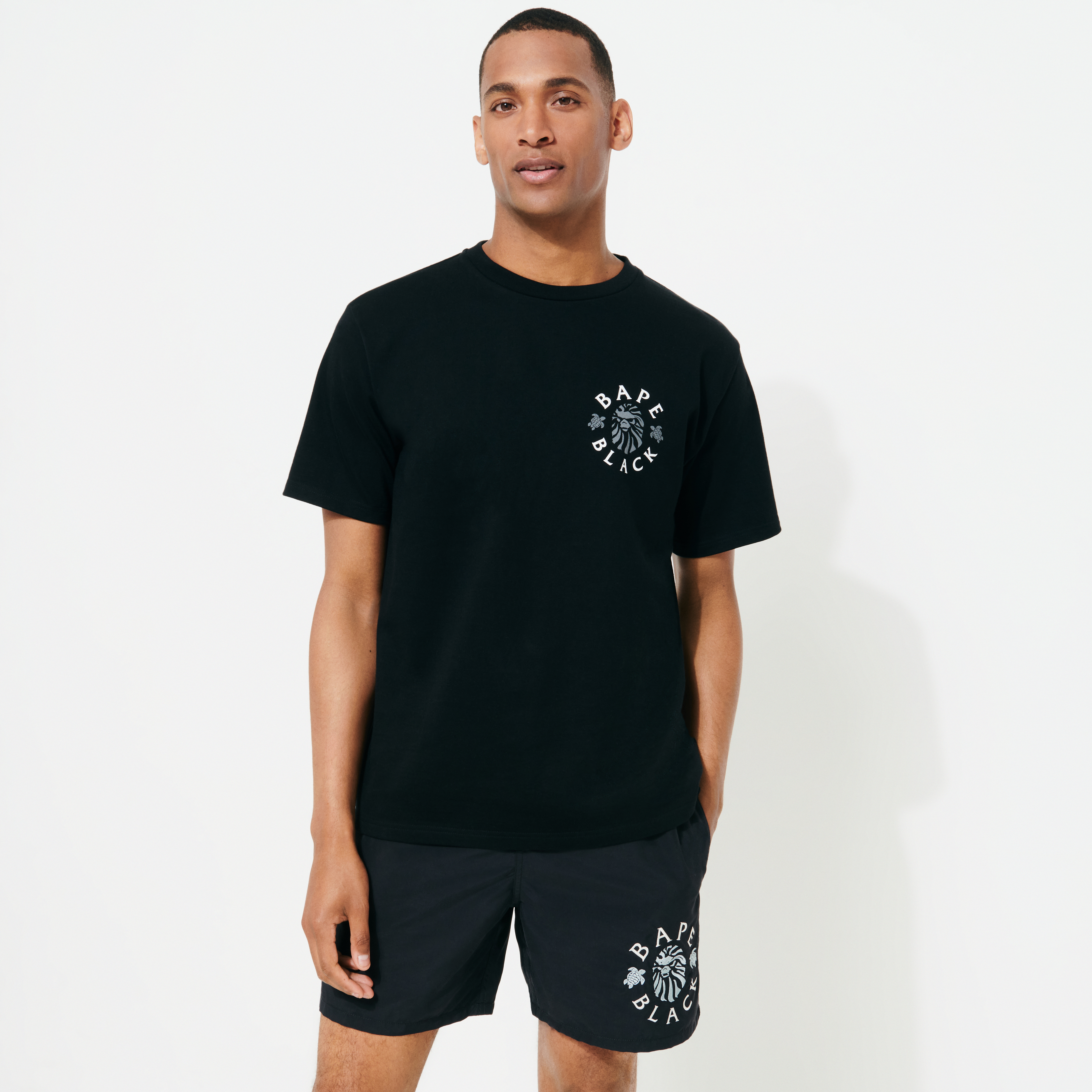 Maillot de bain homme brodé Logo - Vilebrequin x BAPE® BLACK | Site Vilebrequin | MOTZ2B89