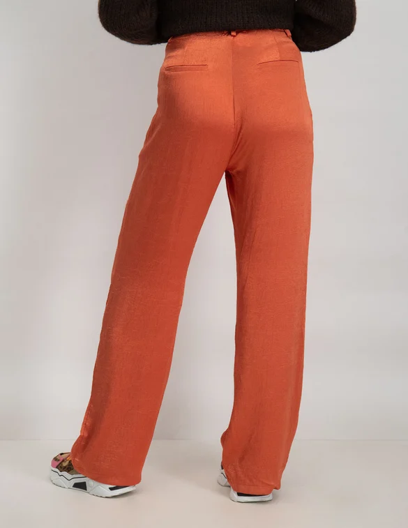 Studio Amaya Broek Amie