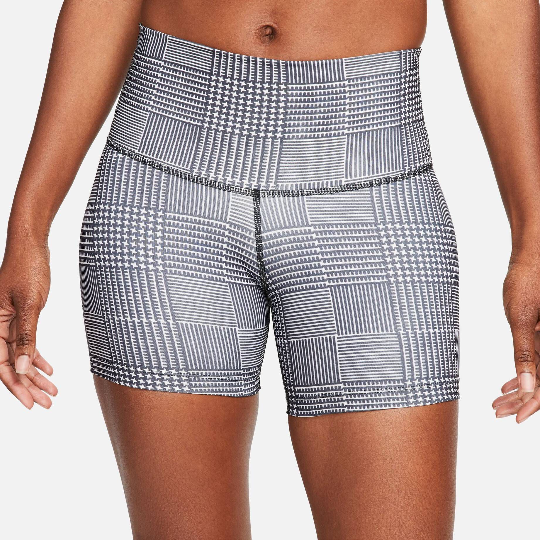 Nike| Damen Short YOGA TIGHTS