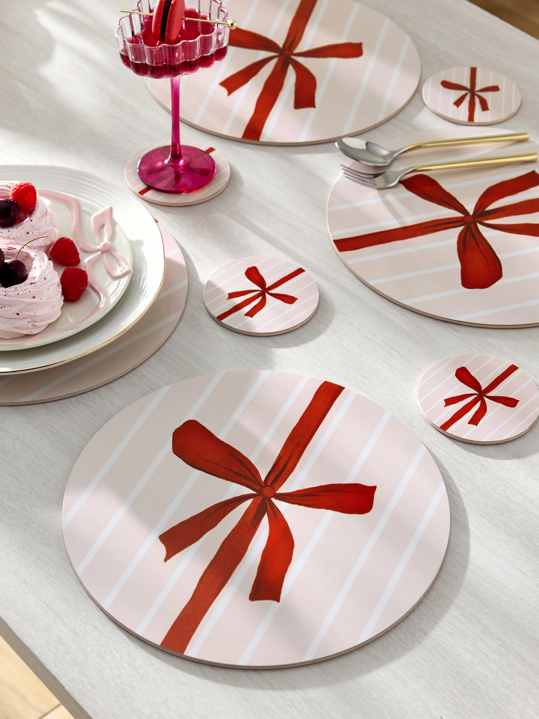 4 Pieces Kerstmis Strik Placemats en Onderzetters Set met kurken achterkant