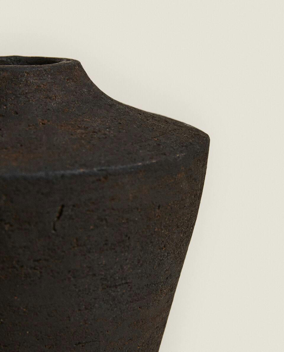 VASO DE TERRACOTA PRETA