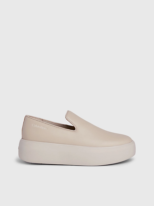 Sapatos plataforma de couro sem cadarço