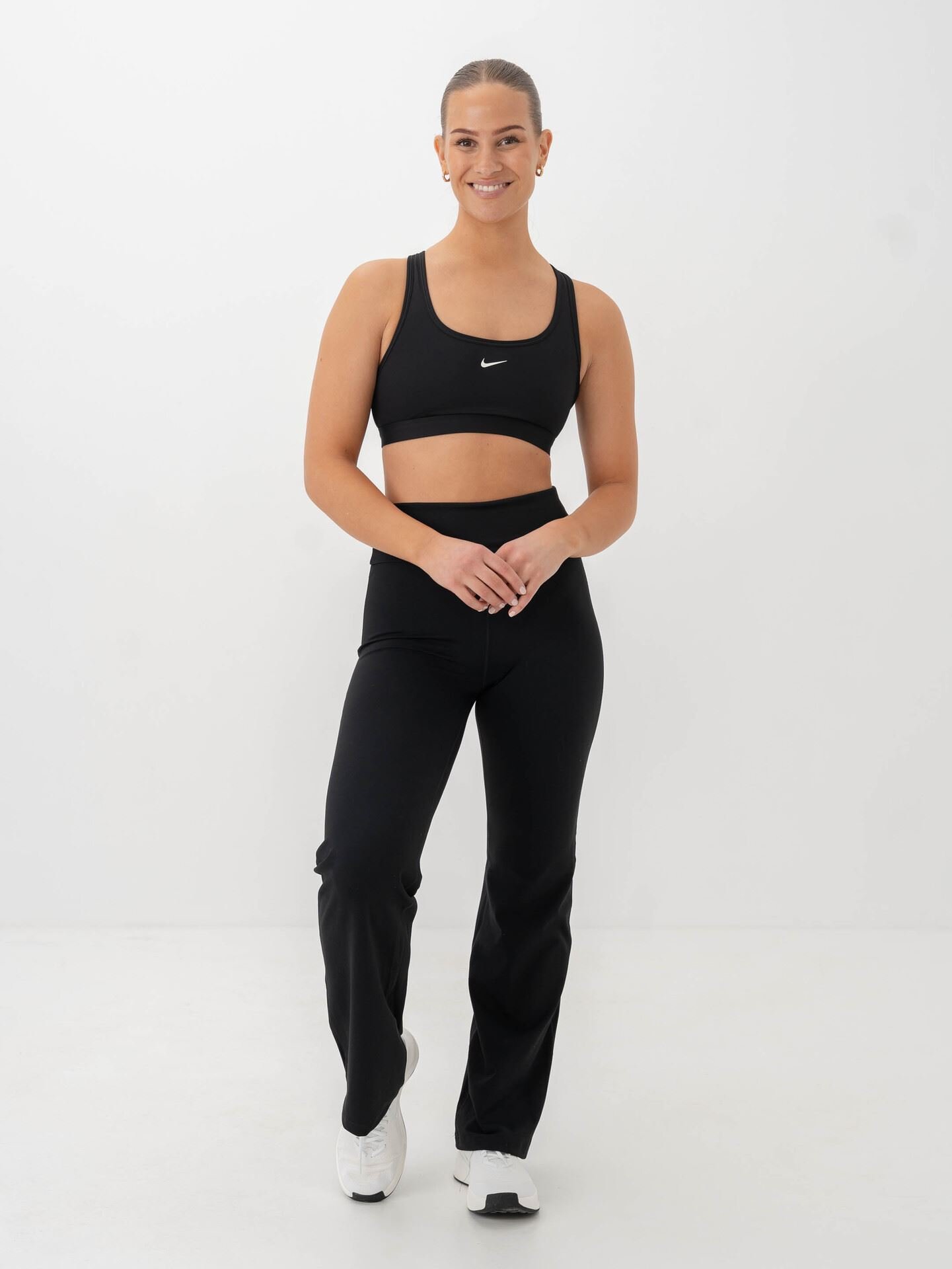 Swoosh Light Support Non-Padded Sports Bra