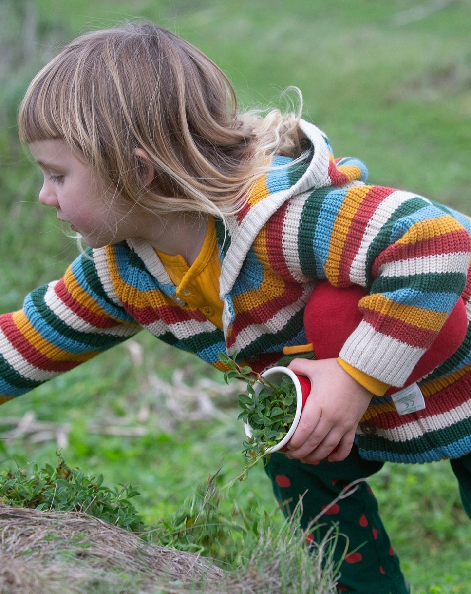 Strickjacke RAINBOW mit Kapuze in bunt