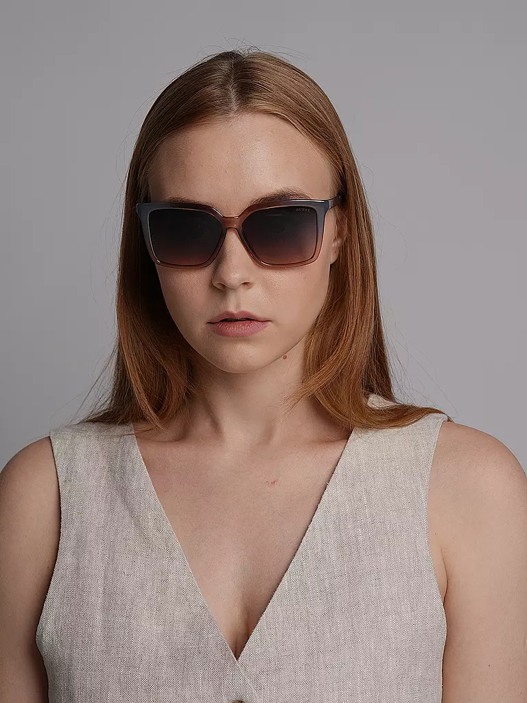GUESS Sonnenbrille GU00099/55 hellgrau