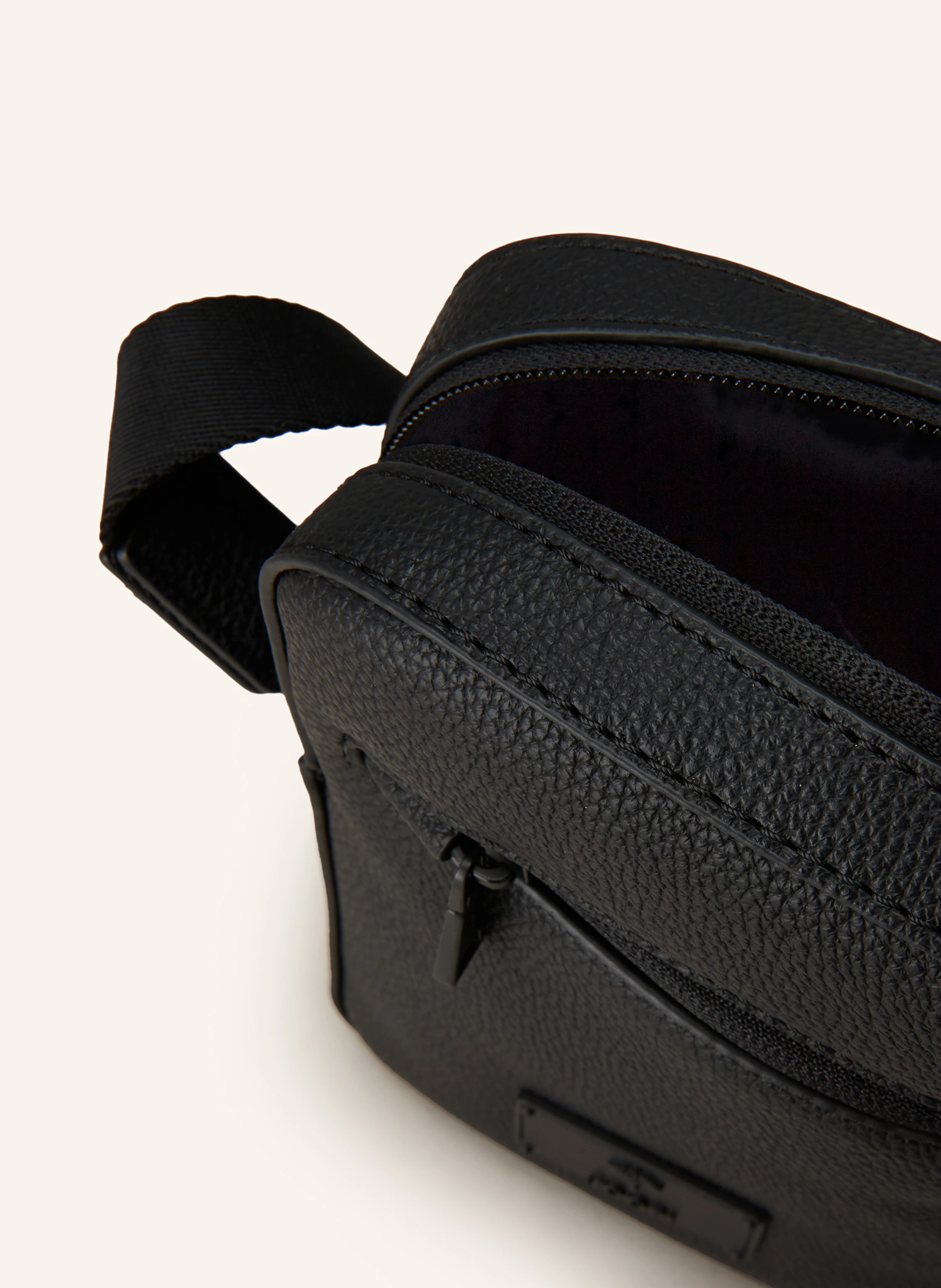 JOOP! Umhängtasche NEPEZZANO RAFAEL