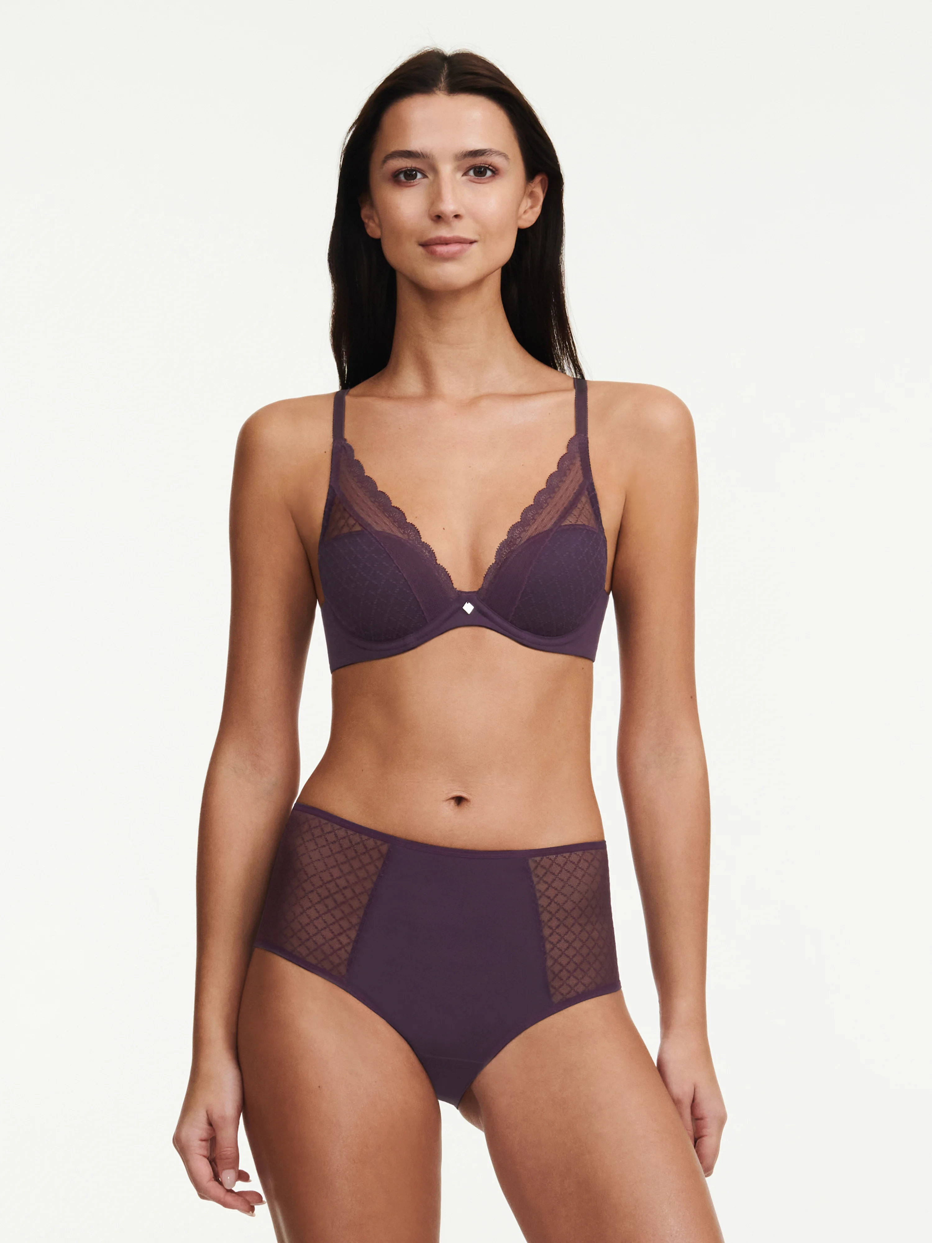 NORAH CHIC - Soutien-gorge coques plongeant en dentelle | Violet