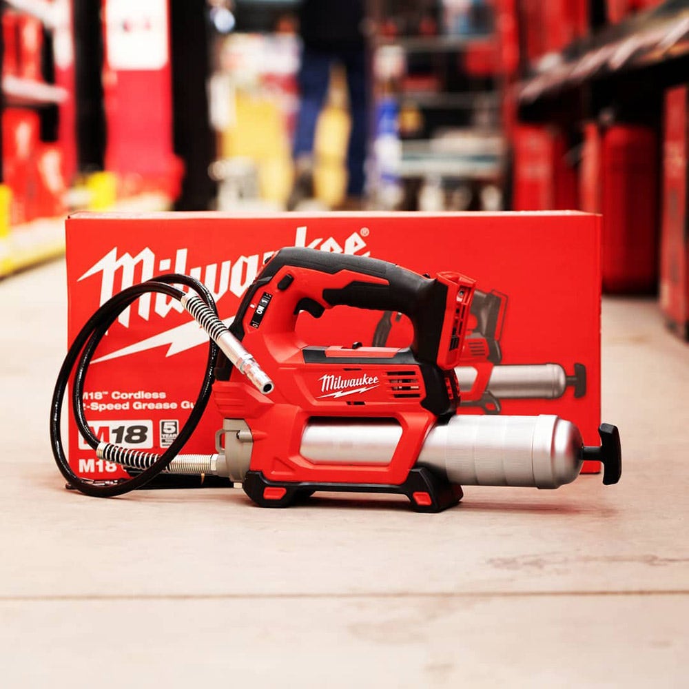Pistola de graxa sem fio MILWAUKEE 18V de 2 velocidades, modelo Skin M18GG-0