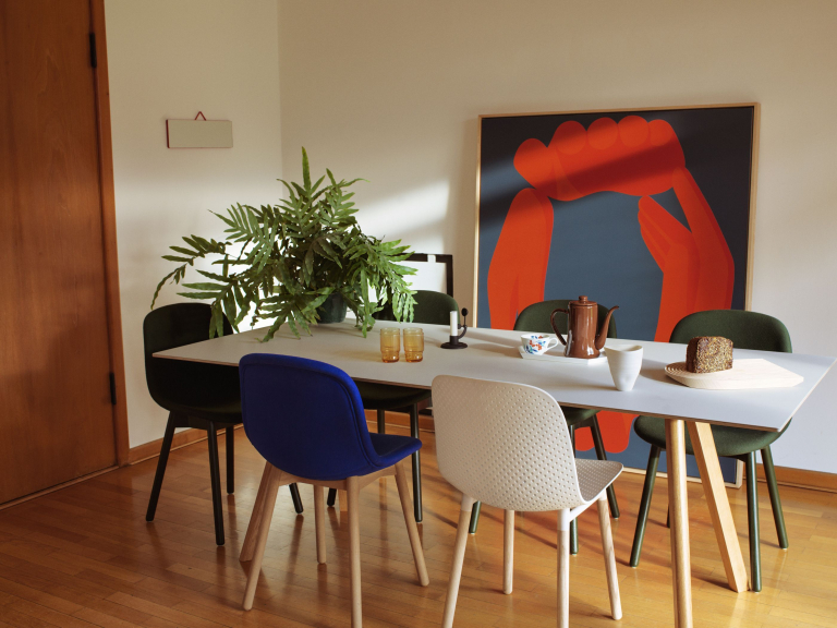Hay Copenhague CPH10 bureau 160x80,gelakt eiken,grijs linoleum