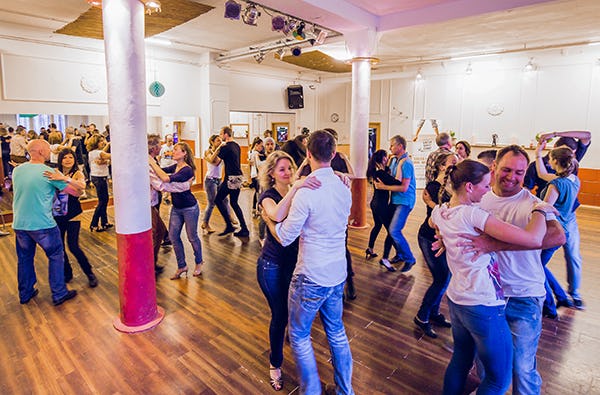 Salsa Schnupperkurs Berlin für 2