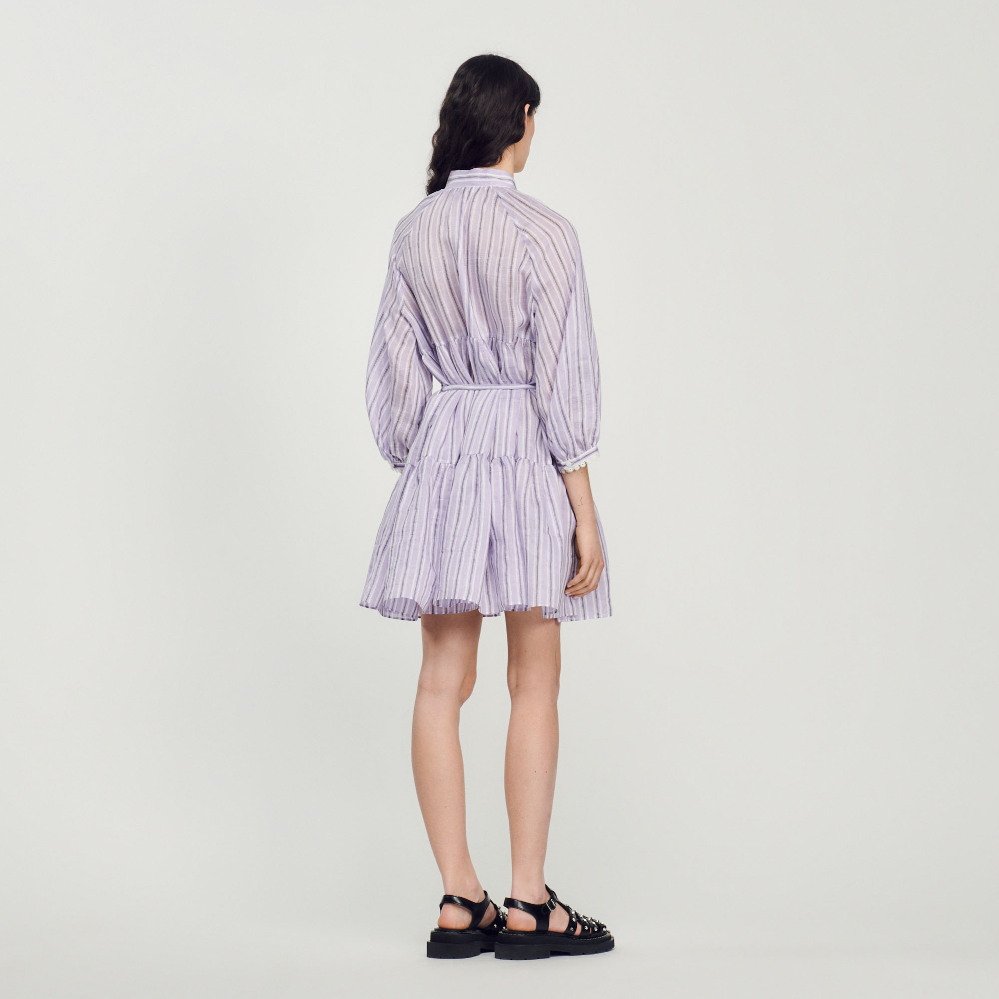 Robe courte á rayures