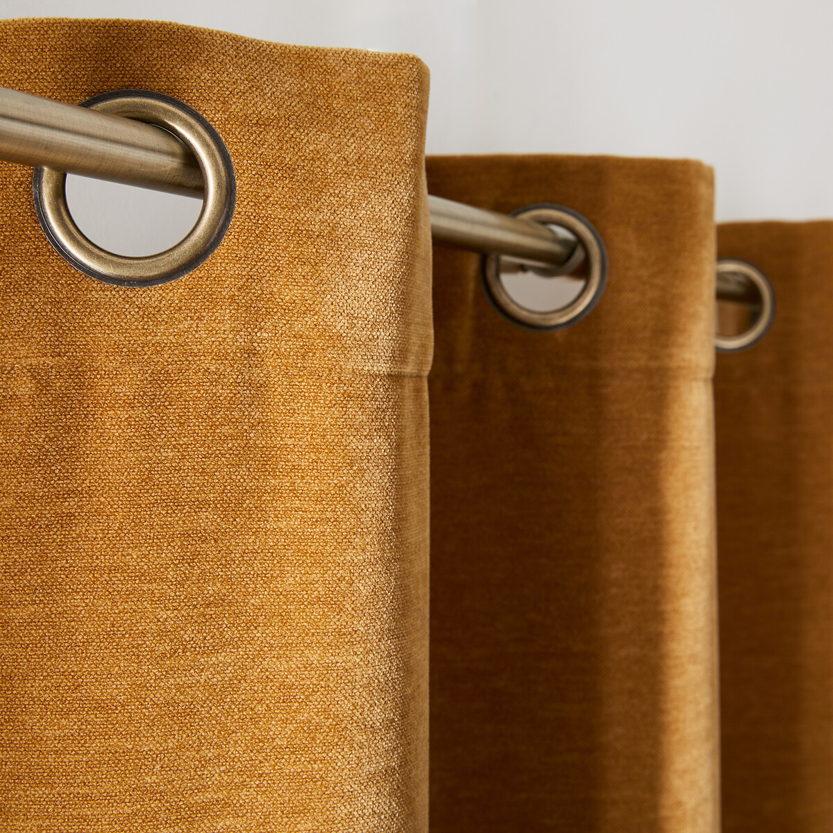 LA REDOUTE INTERIEURS<br>Cortina de veludo em chenille com ilhós, Calda