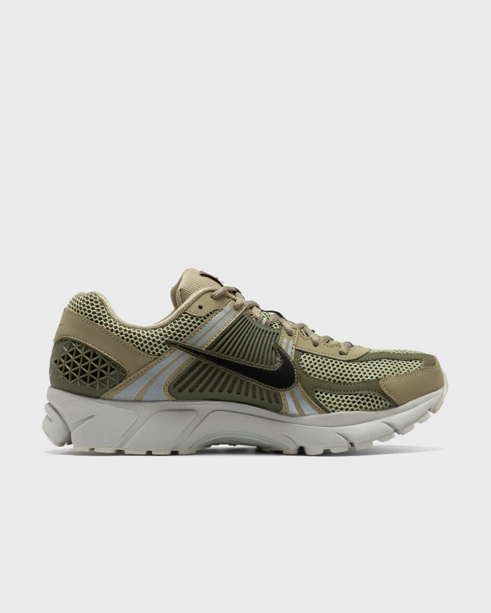 Nike ZOOM VOMERO 5