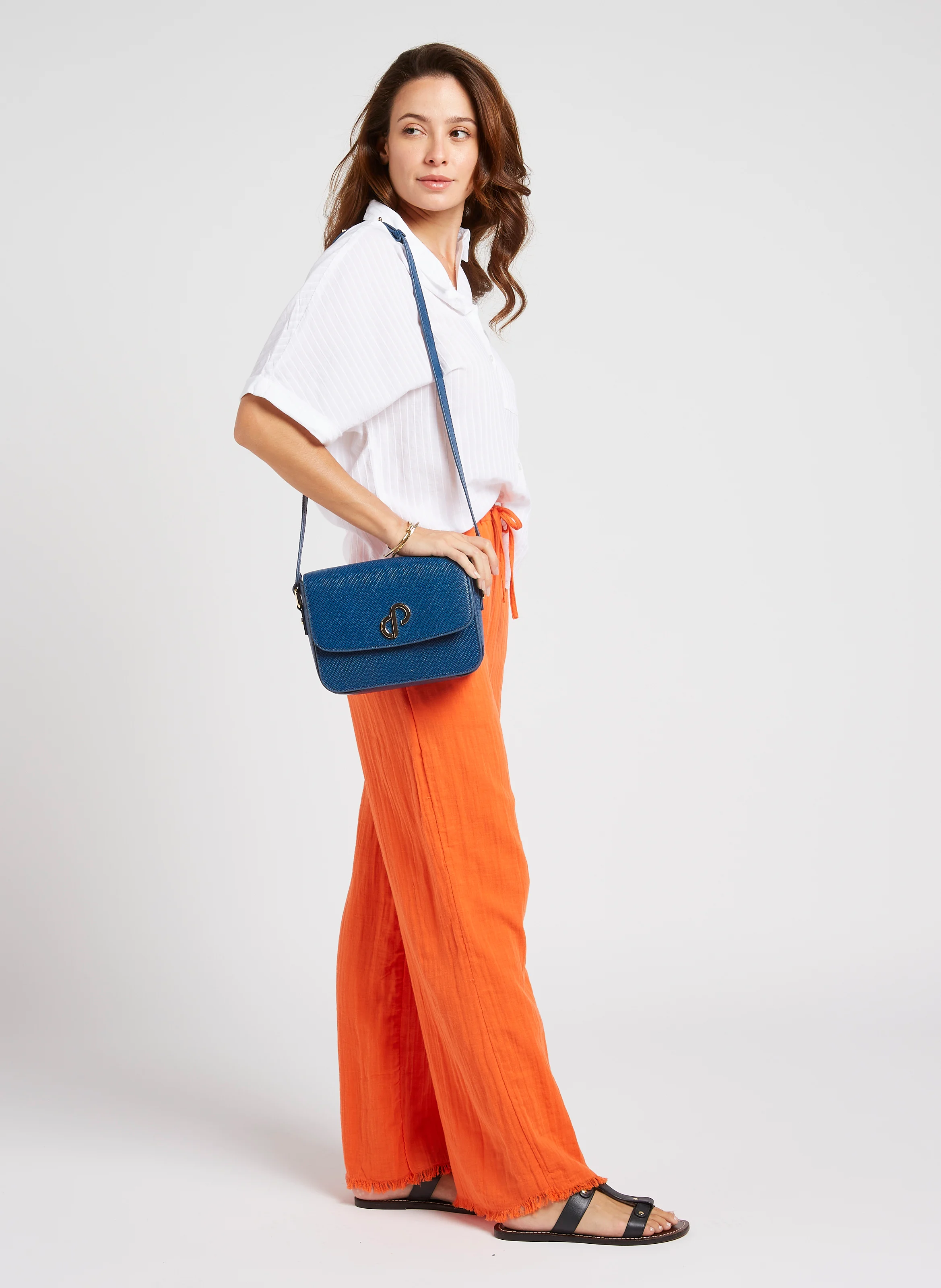 AUDE - Sac bandoulière en cuir embossé| Bleu