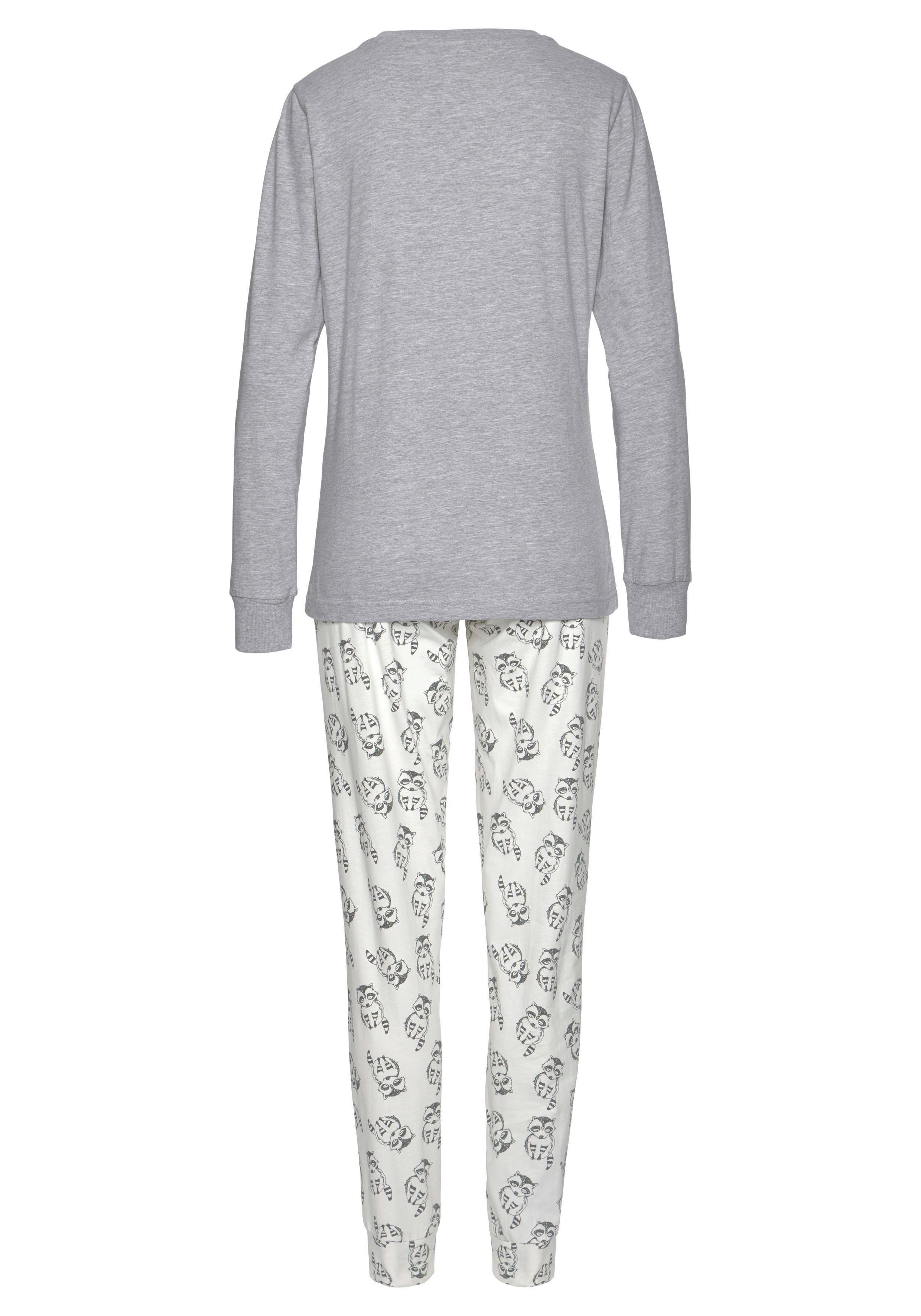 Pyjama